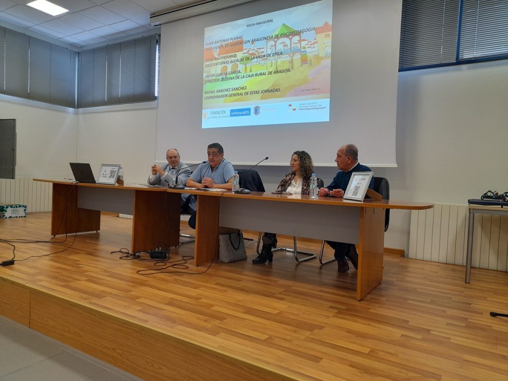 Primer Encuentro de Animacion Sociocultural y Desarrollo Rural EFAs de Aragon 01